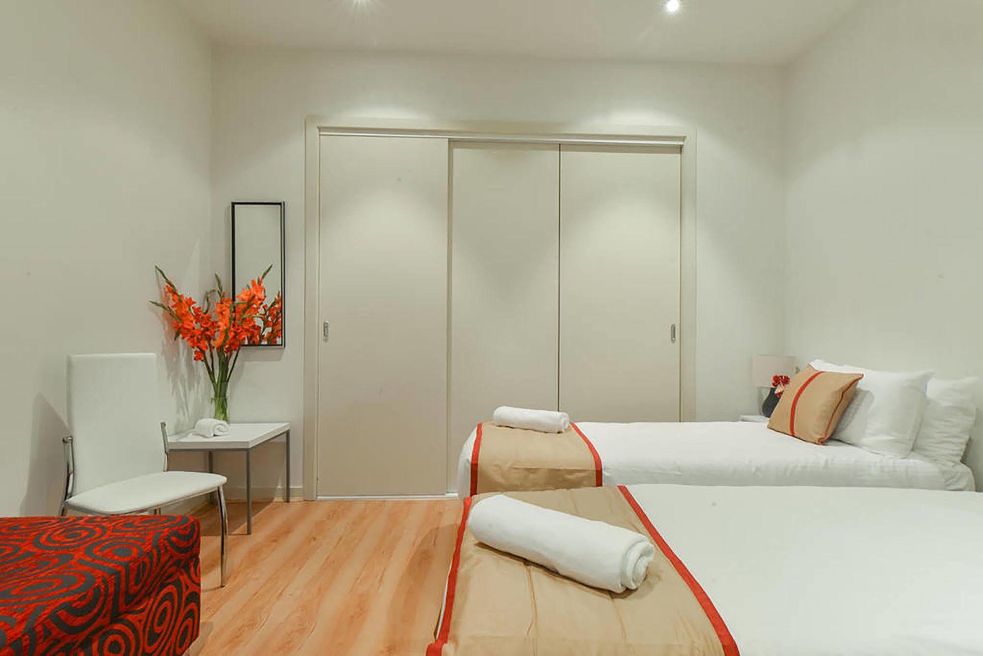 Anchor On Collins Apartment Melbourne Bagian luar foto