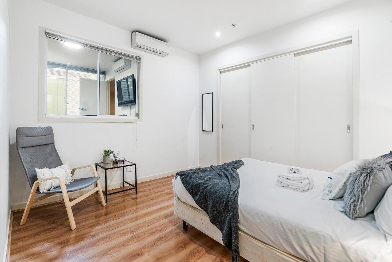 Anchor On Collins Apartment Melbourne Bagian luar foto